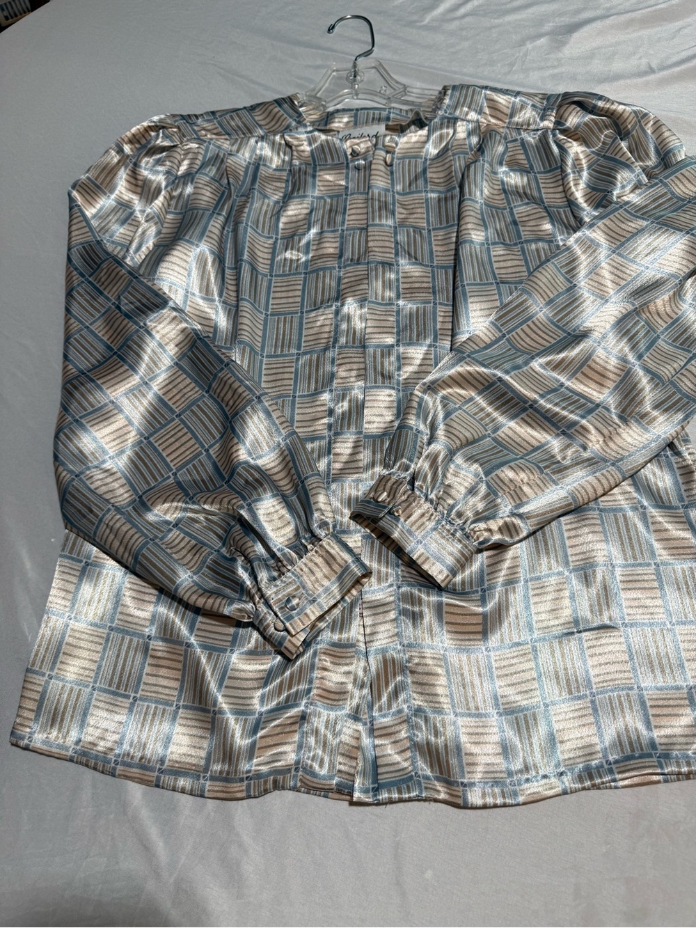 Woman’s blouse